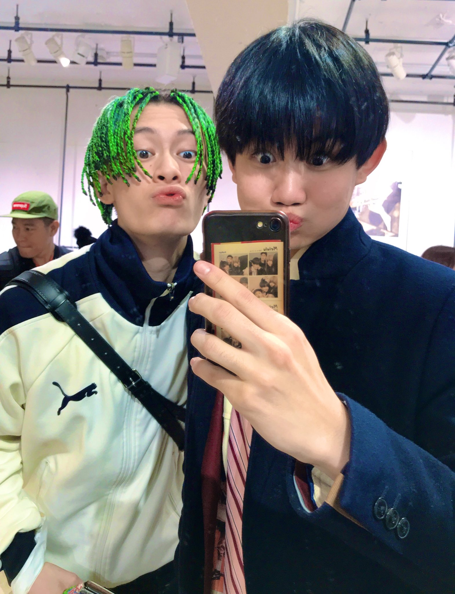 もぐら ぶーーーーーーーーーーーーー 韻マンぱーかー再販たのしみだねーーーー