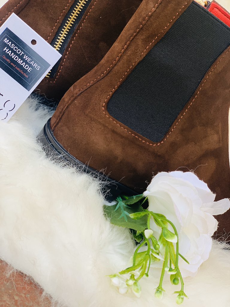 mascotwears's tweet photo. Brown Suede boots
#mascotwears #shoes #brown #chelseaboot #madeinnigeria #handmade #leather #dapper #gift #mens #walkinus #mwshoes #nigeria #9jamadeshoes #lautech #quality https://t.co/Asgl01hzLr