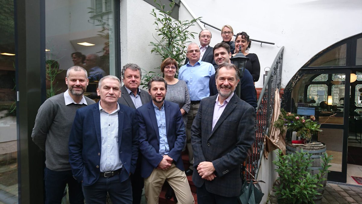 ICPDR_ORG's tweet photo. Greetings from today's meeting with the #ISBRC in beautiful #Hainburg! This friendly annual meeting with our colleagues of #SavaRiver Basin Commission addresses a variety of issues facing our conjoined organisations. #ISRBC #SavaRiver #KeeperoftheDanube https://t.co/9dy7FXXOej