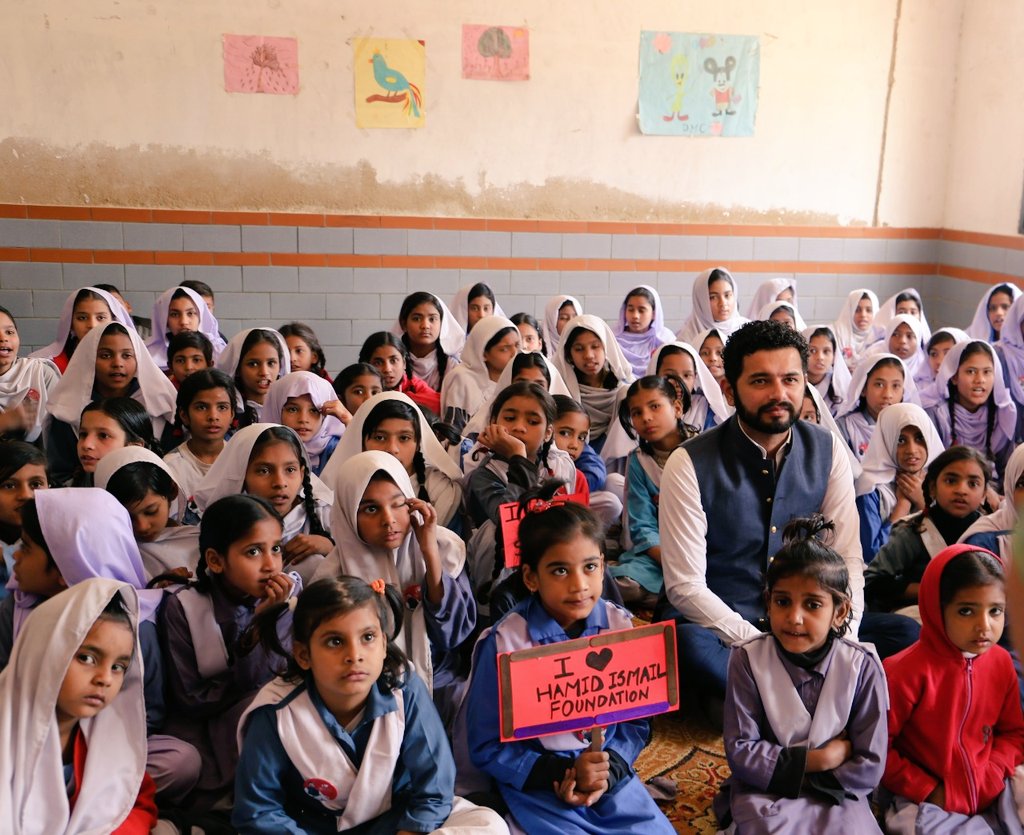 HIFPakistan's tweet photo. Founder &amp; President of @HIFPakistan Mr. @HamidMIsmail, sitting with School Kids and listening stories with a small takeaway lesson to remember.
Kids were very happy to meet him.
#HamidIsmailFoundation https://t.co/H8CZdVwVN3