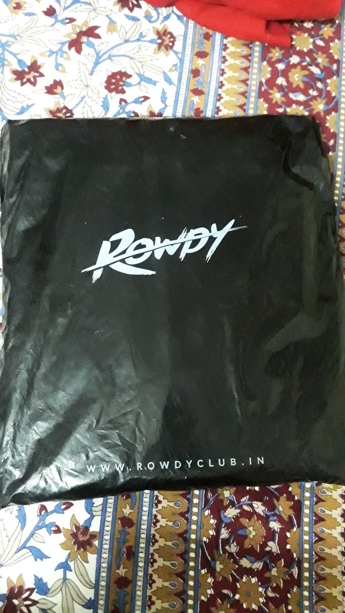 nameispriyaVD's tweet photo. Thank you so much @TheDeverakonda for sending me #deverasanta2019 gift. My happiness  has no bounds I'm just flying in the air ❤❤❤
Sending you lots of love from Tirupati 😘😘😘 and I wish you all the best for #WorldFamousLover 
Yours rowdy girl priya 😍
@TeamDeverakonda tq❤❤ https://t.co/0ZlVZhZZeM
