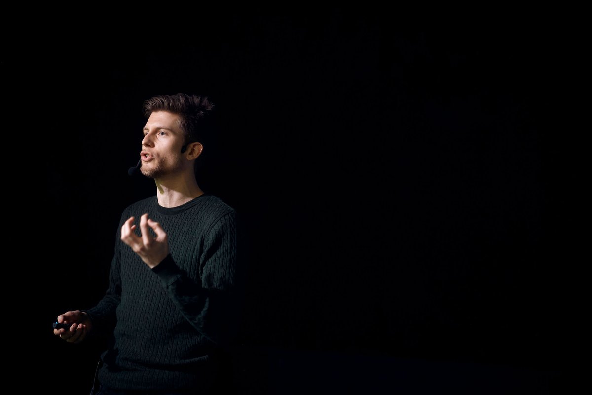 We're hard at work reviewing all the lovely talk submissions you've sent us😍

With eleven days to go, there's still time to realize that you could deliver a talk AND write the proposal!

What topics and which speakers would you like to see in Oslo in May? 📝👇🏻