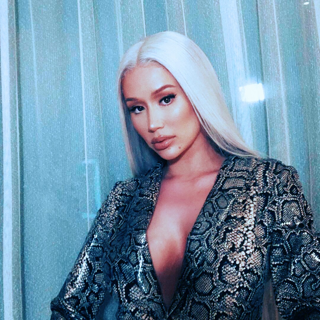 gozopacks's tweet photo. 💜 Icons Iggy Azalea 💜
💜 RT se salvar 
💜 Fav se gostar 
💜 Créditos se usar//
@stitchesdrewzzz https://t.co/3iaT5M5by0