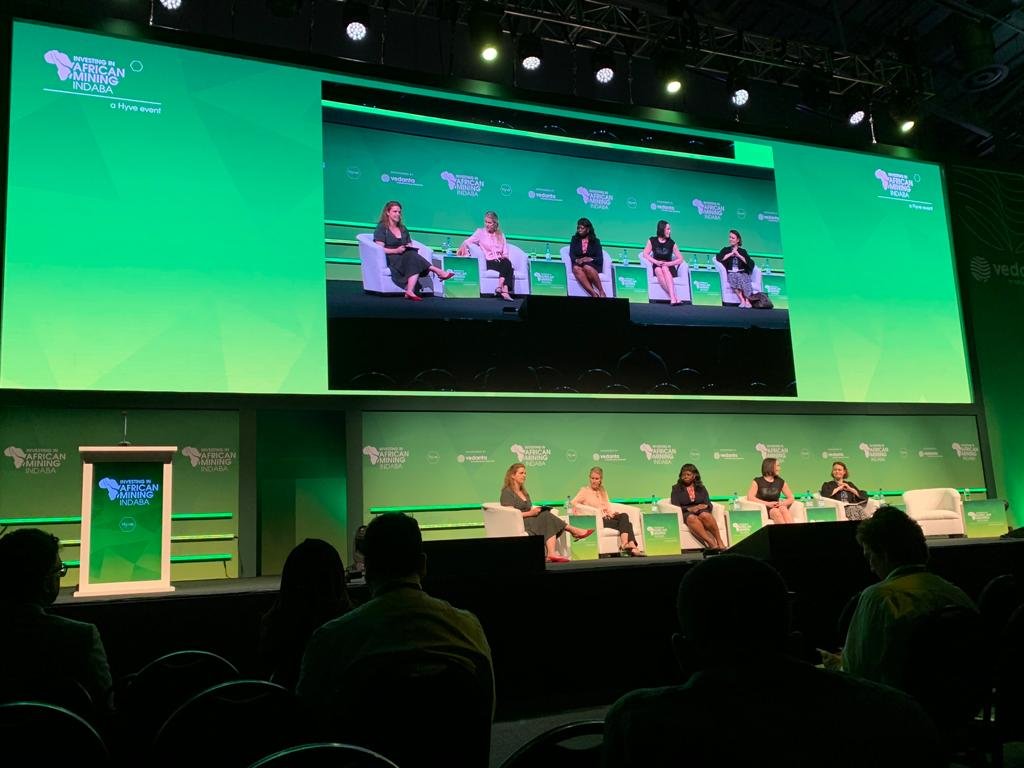 IsoMetrixGRC's tweet photo. @MiningIndaba aims to increase diversity in the industry over the coming years. This year, the discussion on #ESG and #climatechangeissues comprised of an all-female panel.
#MiningIndaba2020
#womeninmining
#Africa https://t.co/UAi1ITQTAT