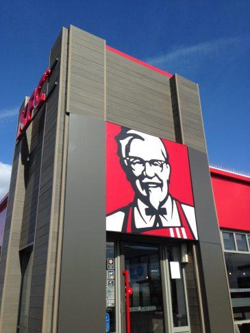 Fantastic cladding supplied by BuildDeck and installed by us for KFC branch in Exeter. 

The much loved KFC is transforming their customer journey and in-restaurant experience - we think it's looking great! 

#kfc #shopfitters #interiorfitout #turnkeyfitout