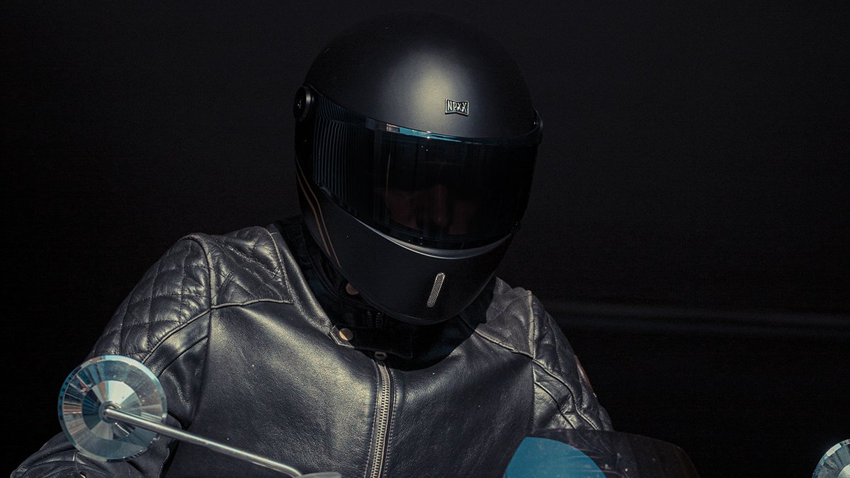 NEXXhelmets's tweet photo. Beast mode: ON!
Meet the New X.G100 R Giant Slayer
#NEXX #Helmets #XGarage #xg100r #racer #racing #legendary #custom #retro #collection #buildnotbought #vintage #instamoto #caferacerculture #retro #retrobike #helmetsofinstagram #nexxhelmets #HelmetsForLife https://t.co/9xe8BX3mXa