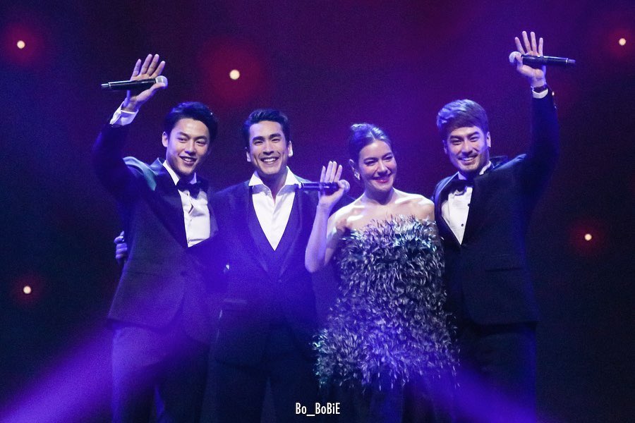 Markpprin's tweet image. ดิน น้ำ ลม ไฟ แฝด 4 แห่งบ้านอดิศวร ✨
#หมากปริญ #คิมเบอร์ลี่ #บอยปกรณ์ #ณเดชน์ #4หัวใจแห่งขุนเขา #เปิดวิกบิ๊ก3 

cr. plaminii , bo_bobie