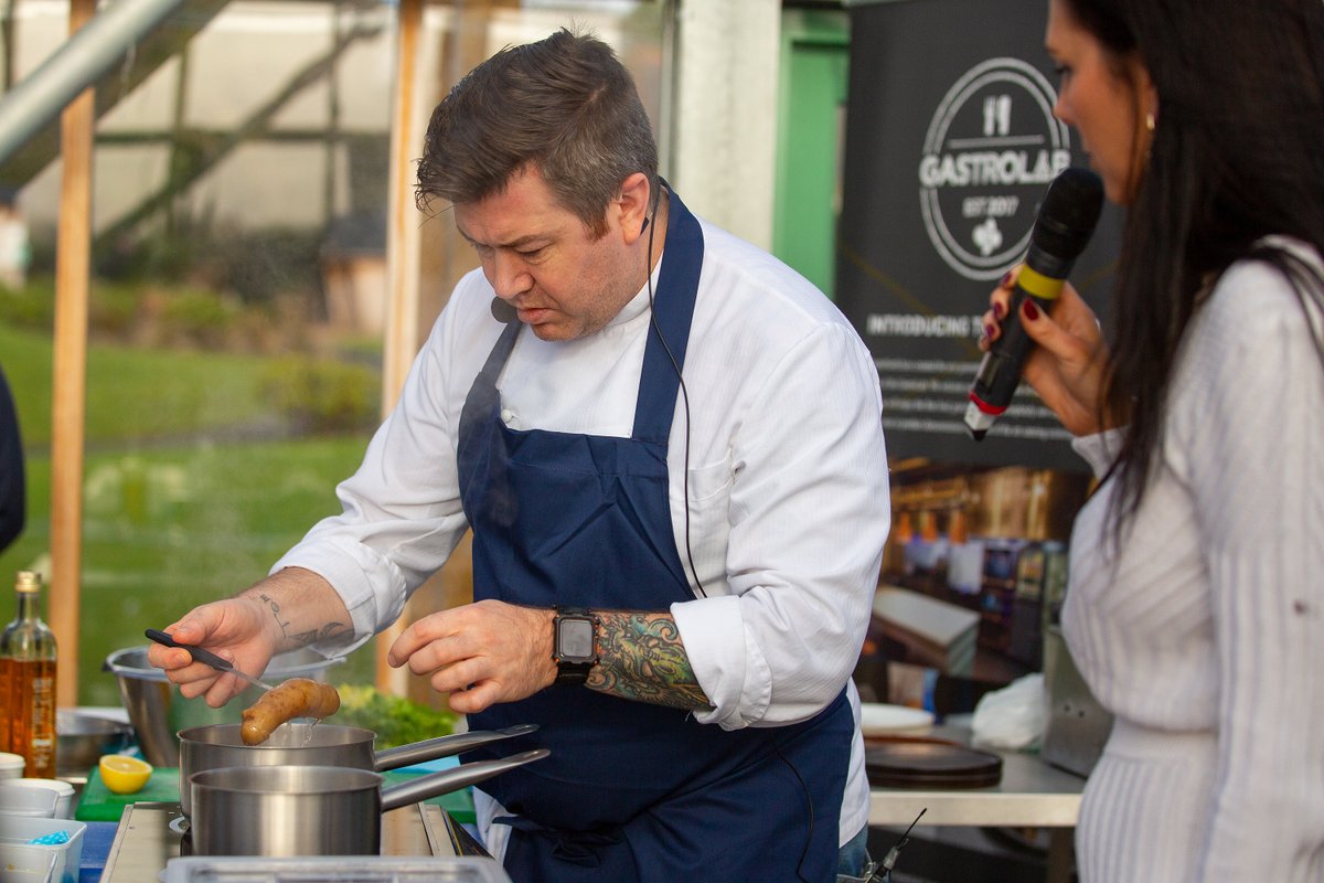RockliffeHall's tweet photo. We would like to say a big thank you to @UpnorthGroup for sponsoring our #chefdemo kitchen at the Artisan Food Fair this weekend.  

Here's @ClubhouseChef making his Craster Kipper Salad. 

#festivaloffood #gastronorth #gastro-direct #gastrolab #upnorthgroup #rollergrill #unox https://t.co/q7DwMyzSqF