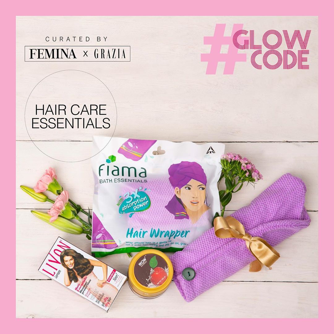 FeminaIndia's tweet image. Let&apos;s just say NO to bad hair days! It’s time you pampered yourself with some amazing hair care products recommended by experts at Femina and Grazia! Shop for your #GlowCode by #FeminaXGrazia, today at femina.in/glowcode. #BeautyBox #Haircare #Skincare #Beauty
