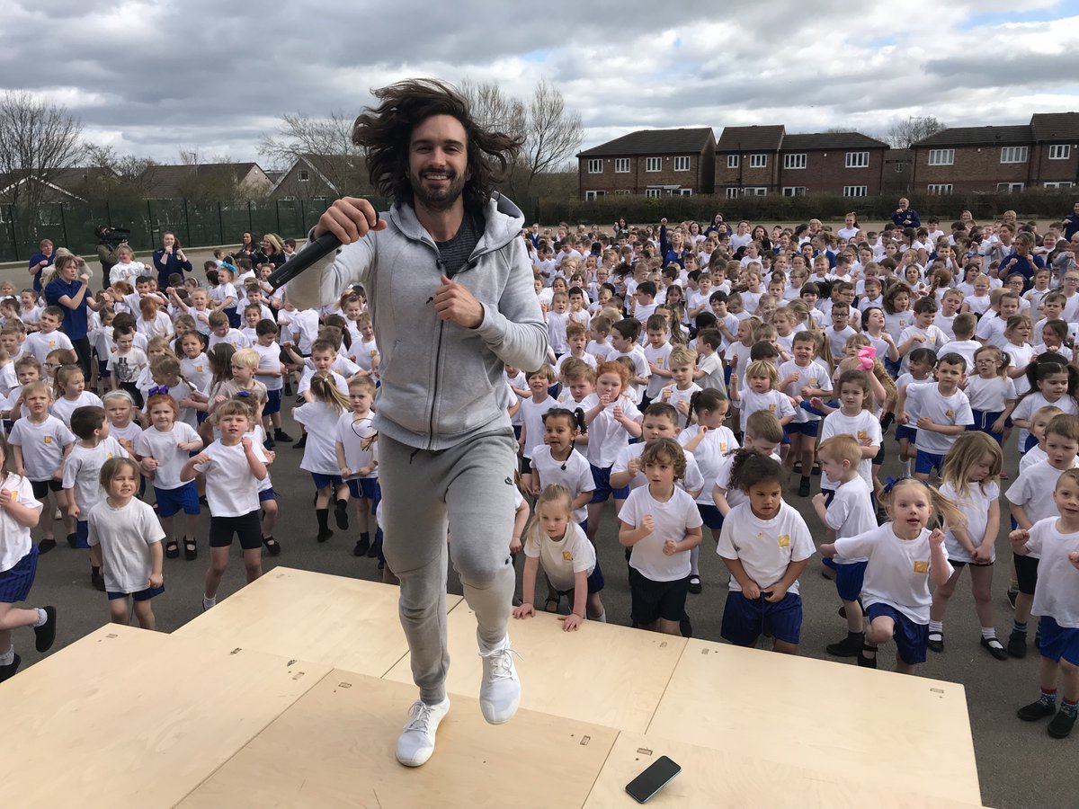 BIG NEWS SCHOOLS 🎉 My Body Coach Schools Tour is coming back this March 🙌🏻 I’m going to be continuing with my mission to get more kids moving and learning about the incredible benefits of exercise 😀

Click here to apply 🙌🏻 bit.ly/2vOWUbQ