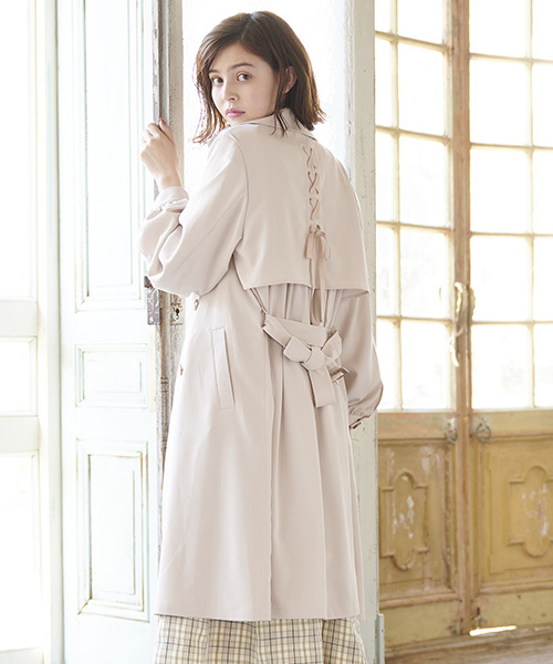 MAJESTICLEGONjp's tweet image. #SPRINGOUTER
通常販売START🥳🌟
春の王道アウタートレンチコート👑🌈
今年は後ろ姿も可愛くみせれる
レースアップデザイン🎀🎶

#バックレースアップトレンチ
store.cityhill.co.jp/item/938405.ht…

@77_naachan
@MAJESTICLEGONjp
#マジェスティックレゴン
#MAJESTICLEGON
#加藤ナナ
#春アウター