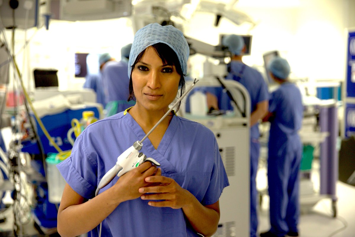 DrGuddiSingh's tweet image. #Cancer affects 1 in 2 of us. 1/3 who have surgery need a 2nd operation. What if a tool could help surgeons take out all the cancer the 1st time? I investigate on Weds at 8pm with @BBCTrustMe @ImperialNHS @DrZoeWilliams @GilesYeo @DrMichaelMosley. #WorldCancerDay2020 @NHS_ELFT