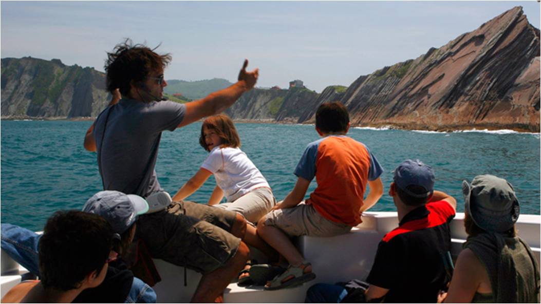 AtlanticRoute's tweet photo. Here is the 6th blog post from the Atlantic Geoparks project. So far we have published a number of posts detailing the activities of UNESCO Global Geoparks. Here we look at Geoconservation &amp; how it contributes to the sustainable development of geotourism. https://t.co/gzB6hGqYOz https://t.co/QH6WhcL1Lp