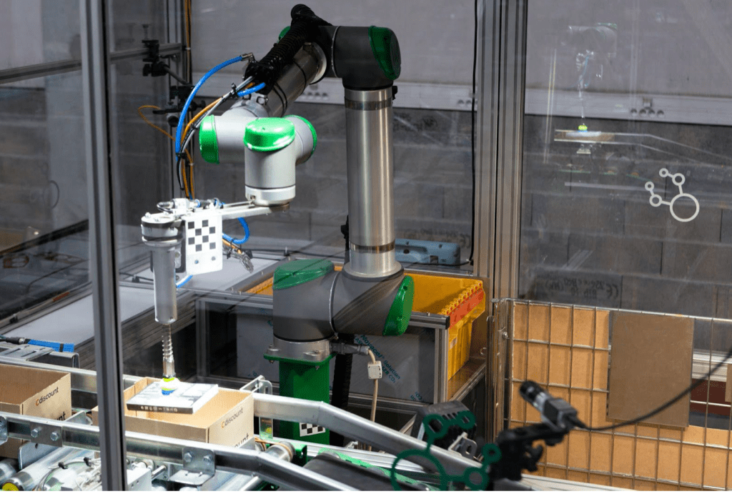 Nomagic, a startup out of Poland, picks up $8.6M for its pick-and-place warehouse robots tcrn.ch/3946qGj by <a href="/ingridlunden/">Ingrid</a>