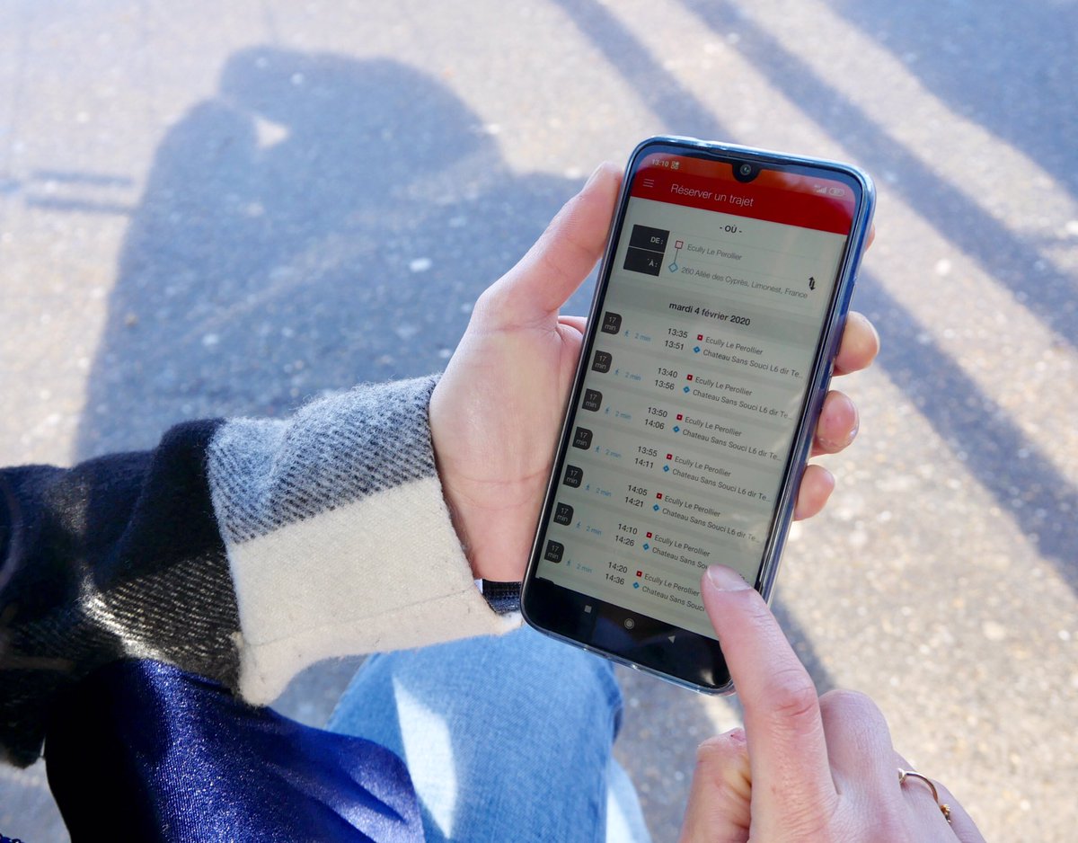 SYTRALmobilites's tweet photo. Top dĂ©part pour le service #TCLĂ laDemande đ± đ dĂ©ployĂ© dans la zone #Techlid et les communes de Collonges-au-Mont-dâOr, Saint-Cyr-au-Mont-dâOr, Saint-Didier-au-Mont-dâOr, Lissieu et Limonest !
Horaires, trajets, c'est vous qui choisissez đ !
âĄïž https://t.co/KC2gbfkjeh https://t.co/JEP12p9bwI