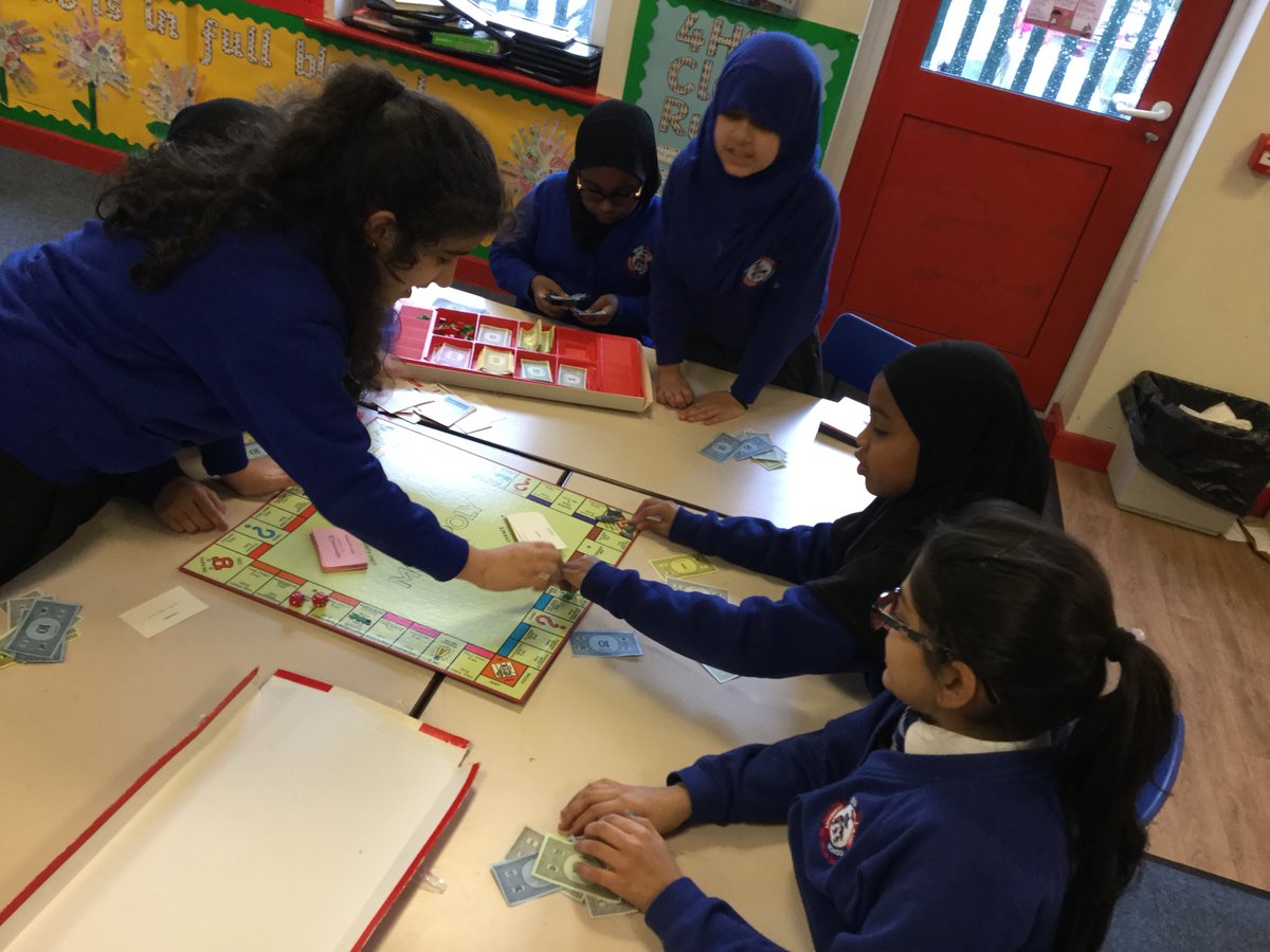 PikesSch's tweet photo. Some of our KS2 are enjoying games club this lunch time with Miss Cafferky and Miss Martin! #teamplayer #puzzlepro #effectivecommunicator https://t.co/J2nltEFs9n