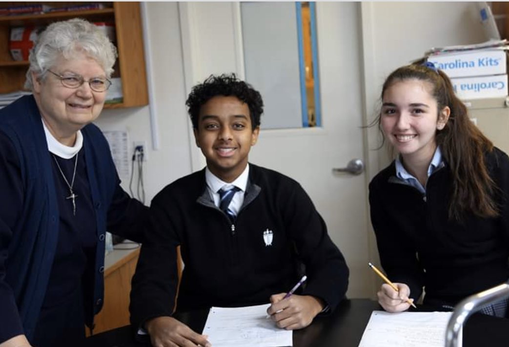 MeehanEDU's tweet photo. Praying for the repose of the soul of my dear colleague &amp; friend Sister Anne Marie Markoe. 😔

Sr. Anne Marie taught my brother in high school in NJ nearly 20 years ago. We worked together at @OConnellHS in VA for seven years, and every time we saw eachother she’d ask about him. https://t.co/bqkjgURYm9