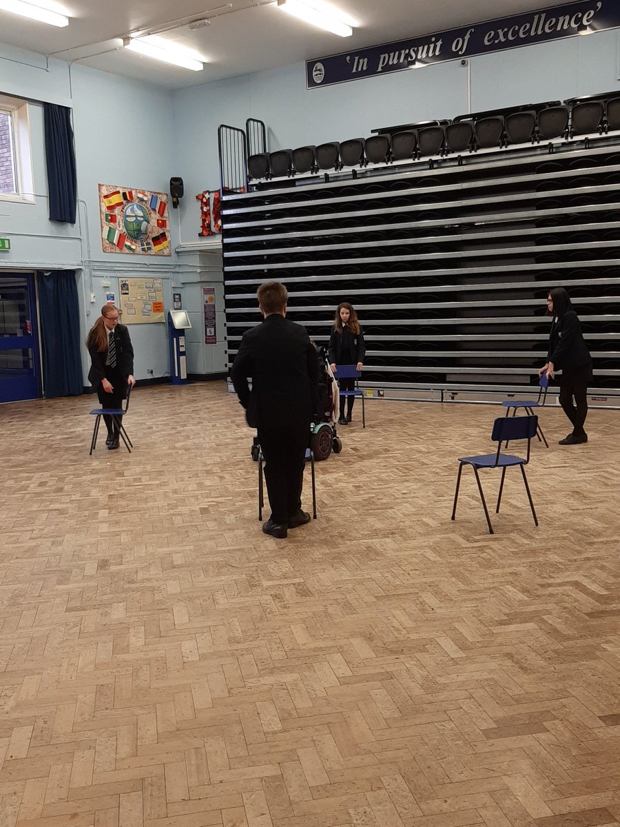 CwlcDrama's tweet image. Students working on physicalising a car crash and the aftermath today in  year 9 Drama. #cwlcdrama #physicaltheatre #theatreineducation