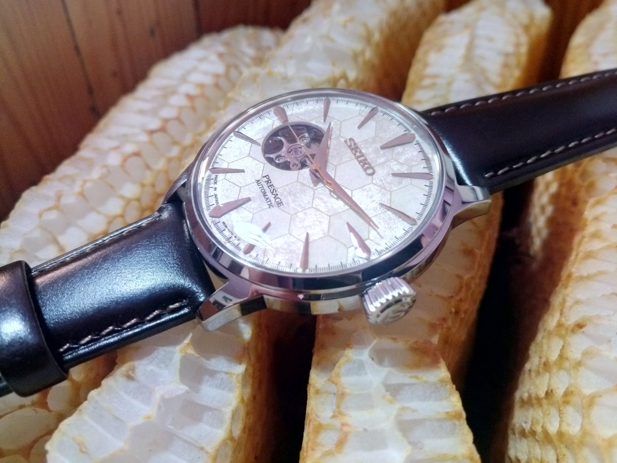 Daramandra1's tweet photo. #ssa409j1 #seikossa409j1 #seiko #limitededition #seikolimitededition #seikoitalia #seikopassionitalia #seikopresage #presage #madeinjapan #seikoautomatic #seikoholic #seikopassion #seikocollector  #automaticwatch #affordablewatches #daramandra #federicigioielleria #gallarate https://t.co/VXF5teFEqL