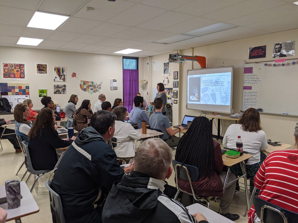 JPersinski's tweet photo. @NHS_Trojans @HezMassey3 Standing room only for Ms. Medina's early morning PD on the brain, feedback, and improvement! @SCpersonalized @RockHillSchools #teacherpd #personlizedlearning #earlymorningpd #teacherslearntoo https://t.co/Uf561viKyS