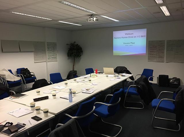 HumanDriveBV's tweet image. Vandaag zijn we onder andere in Hilversum voor een het geven van een Ploegleider Basis en Herhaling opleiding
#bhv #ontruimingsoefening #ploegleider #ploegleiderbhv ift.tt/397ZXu8