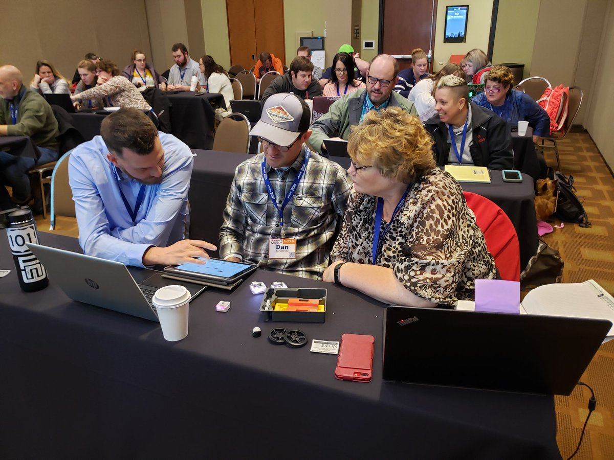 sdavenport931's tweet photo. Smiles all the way in the @SAMLabs
session yesterday afternoon. Everyone was learning until 5pm! Thanks @mikegusto for a great CS experience. Can't wait for #IETA2020 today! Check @NCCE_EDTECH out in Room 120 B #iamncce https://t.co/YkImeA3qp3