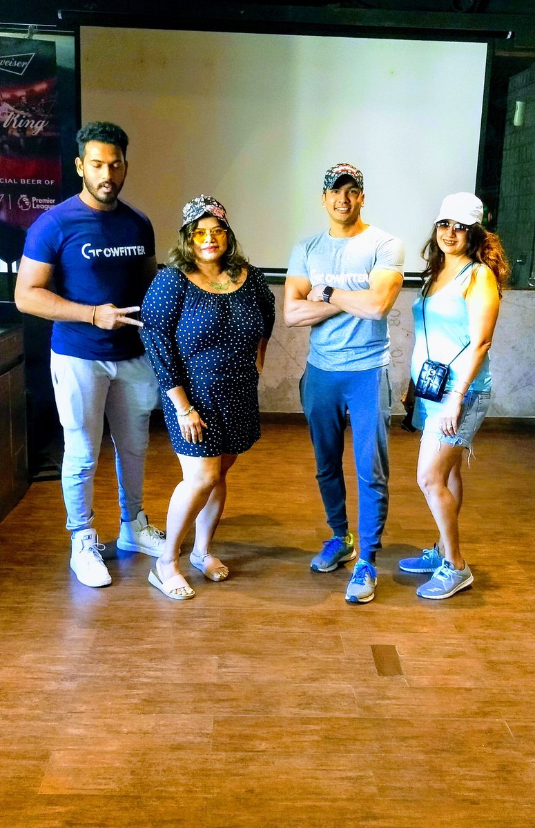 SriramMoumita's tweet photo. @thefbai @gourmetpssprt @ChilledOutSam @salloni @rockymohan30 #HarrysBarAndKitchen #Cyclothon
#WarmUpSession
#HealthyWholesomeBreakfast
WellOrganised event on 02/02/20 Sunday morning
#Healthy2020
#Growfitters
#EatGoodResolution2020
#HealthyLifestyle https://t.co/wdQTKqna05