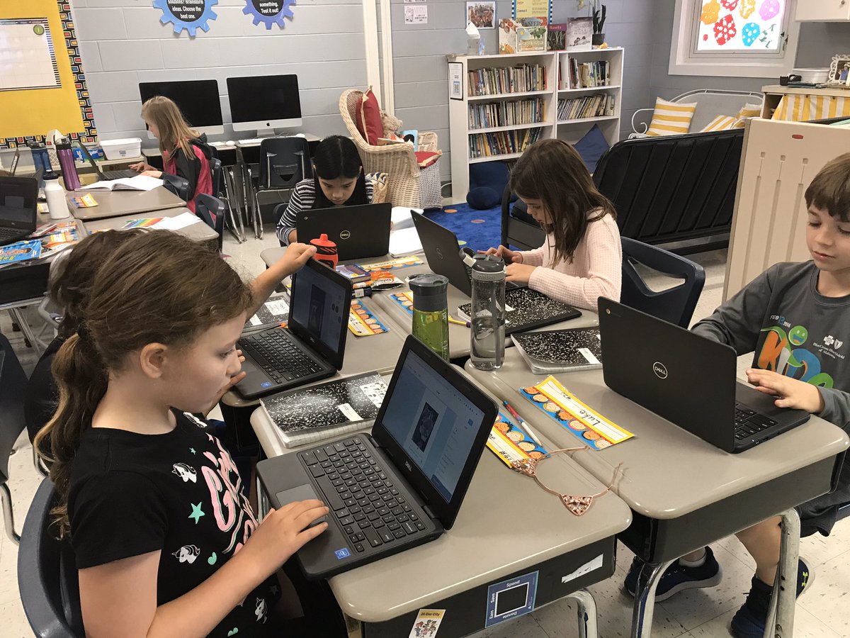 babatundewl's tweet image. Creativity and fun using @BookCreatorApp with 3rd graders @VHElemEast. Researching animals and presenting our learning in a different format! #3rdgradersrock @vhcschools