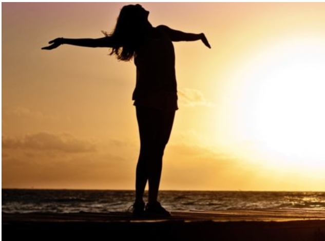 Naturna_Life's tweet photo. When serotonin levels are low, we tend to feel anxious or even depressed. Our sleep suffers and we may even have a decreased appetite. It's easier than you might imagine to boost your serotonin levels, naturally

 Click here to learn how  https://t.co/kBCQ4j76gO https://t.co/nRQT5zYNpE