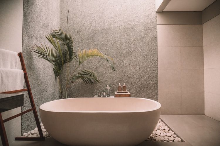 Get yourself that spa-like #bathroom with a #renovation in your Hitchin home. Call Lee Constructions today and get your local builders in #Hitchin.
Kindly head over to: buff.ly/2qKOEDK