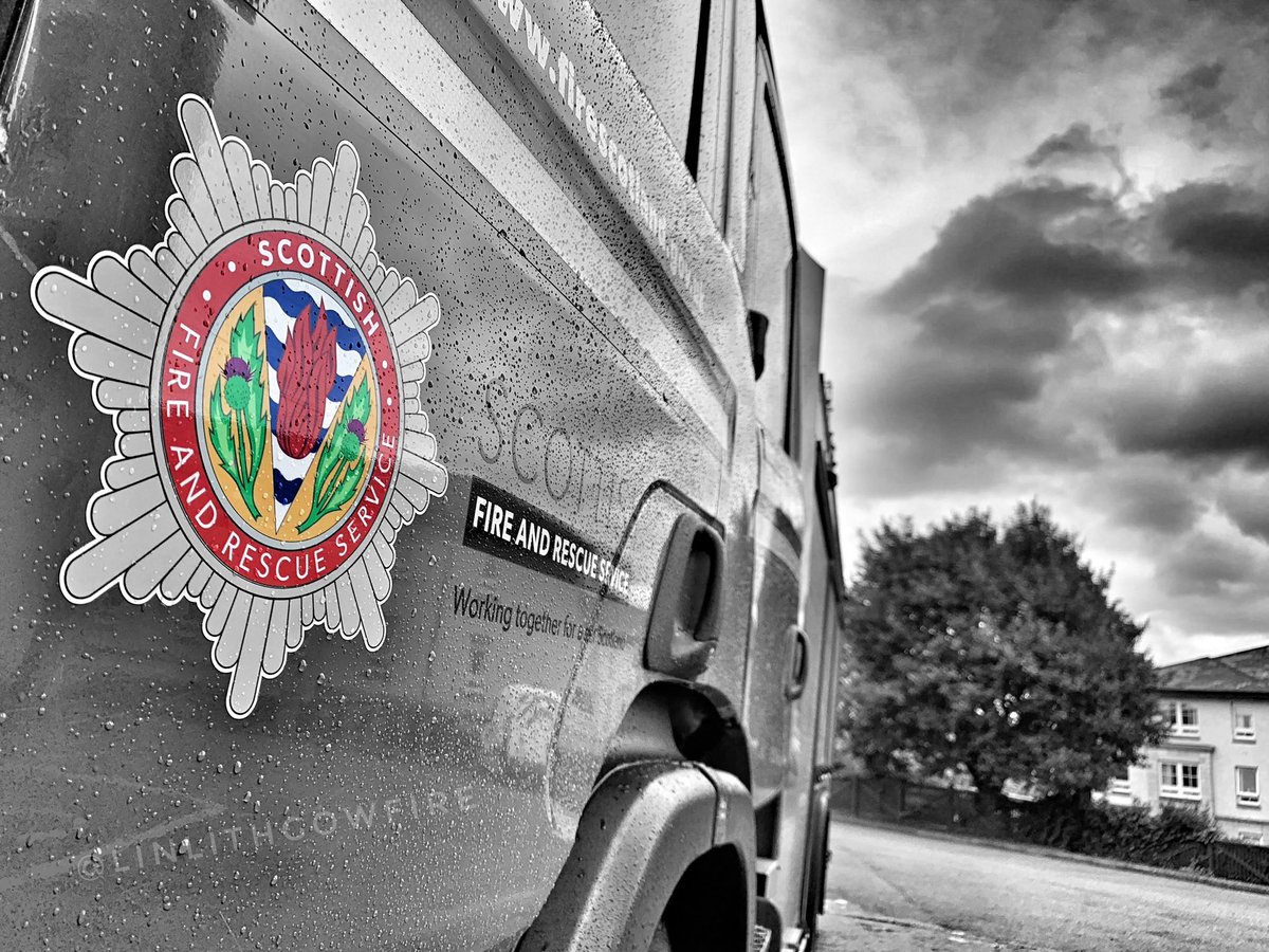 FireSlamannan's tweet photo. Crew paged 📟 five times in the last week by operations control Edinburgh to attend various AFA’s and Dwellings within the east and west service delivery Areas.  
Appliance now available home station 🚒 
#L24P6 https://t.co/WFJwgKBago