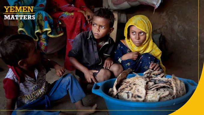 Help__Children's tweet photo. Aid workers in #Yemen said, parents are forced to give their children contaminated food and water, or nothing at all. Older people are being forced to sell their homes and belongings, just to survive another day. Aid &amp; commercial goods are not available to address https://t.co/iqwCCurw5F