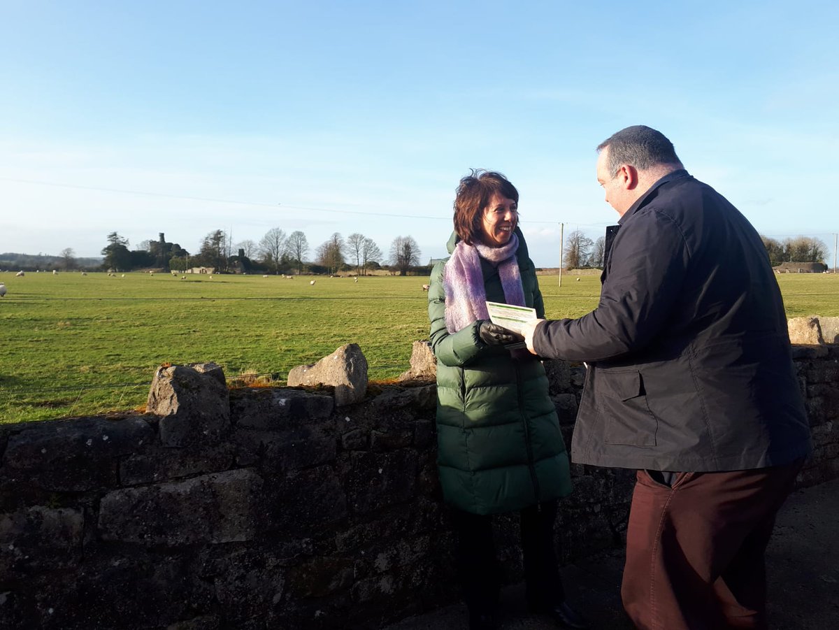 OrlaLeyden's tweet photo. In #Mounttalbot on the campaign trail.
#GE2020 #AnIrelandForAll #Fiannafail #RoscommonGalway #voteleyden https://t.co/UaQWaObLGW