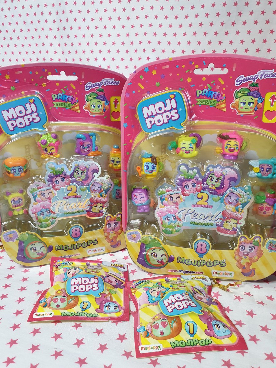MMoonicorn's tweet photo. The new MojiPops Party Series is available right NOW! 🎉🤗 I am really excited for the Party series, there is 90 new MojiPops to collect and lots of cool new sets to add to your MojiPops collection!💕
#mojipops #mojifan #collectables #toys #EXCLUSIVE #new #party #partyseries https://t.co/dDW3eNG3Ok