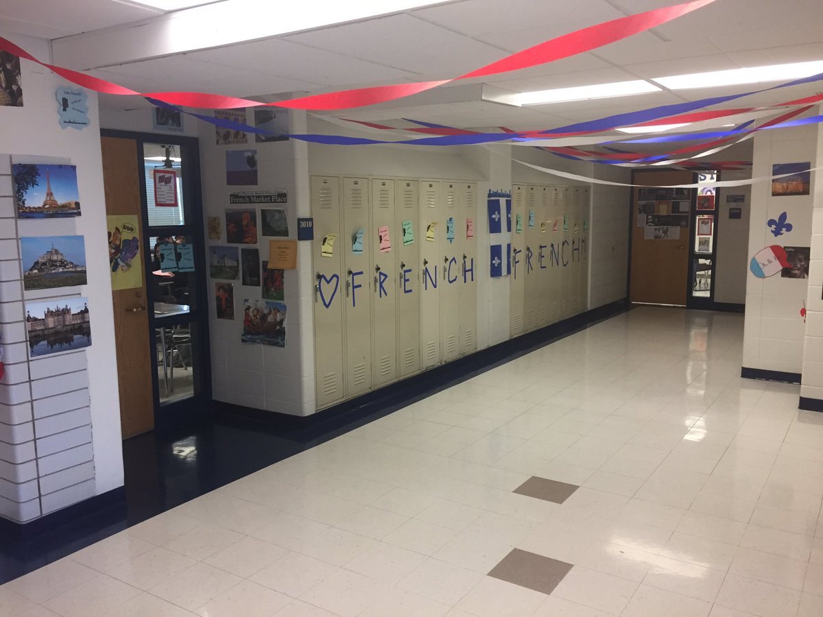 D219WorldLang tweet media