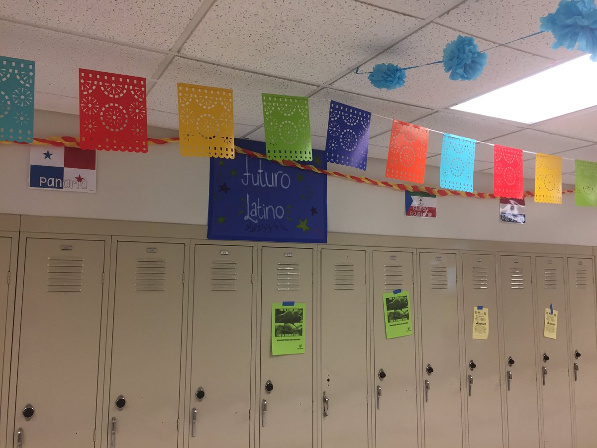 D219WorldLang tweet media