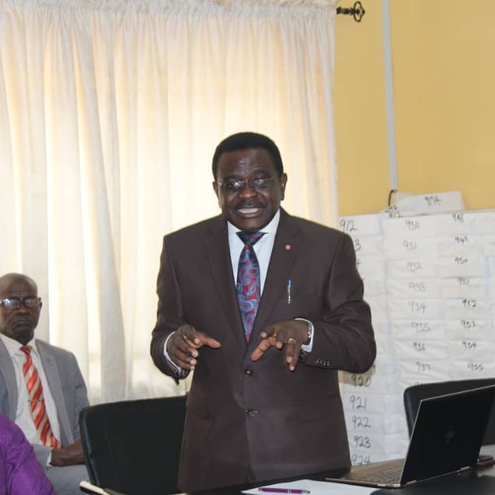 lghi_org's tweet photo. Dr. S. A. Oginni of the Osun Health Insurance Scheme at the Strategic Stakeholders Meeting on Cervical Cancer earlier today.
#SaveTheCervix #WorldCancerDay #WorldCancerDay2020 #IamAndIWill #LGHI https://t.co/Sr0qv7roqe