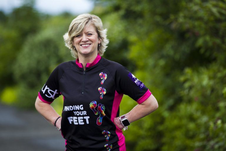 FYF_charity's tweet photo. “How am I meant to train for a half marathon with a sprout-sized lump sticking out of my leg?” 😨

Click here to read Cor’s latest Sunday Post Column: https://t.co/UkLBQ0oon7 📰
You can sponsor Cor here: https://t.co/2JOz46tujy https://t.co/7LHcEhov5P
