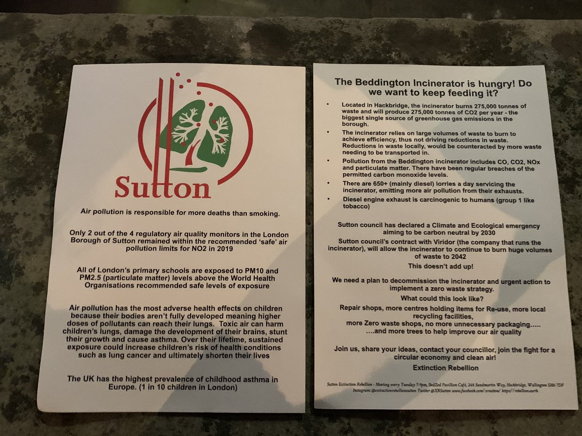 We're with <a href="/XRSutton/">Extinction Rebellion Sutton 🐝</a> at Croydon Town Hall protesting the Beddington Incinerator, which burns 275,000 tonnes of waste in South London a year.

It's scheduled to burn until 2042—completely incompatible with the council's goal of carbon zero by 2030.

#ActNow #ExtinctionRebellion