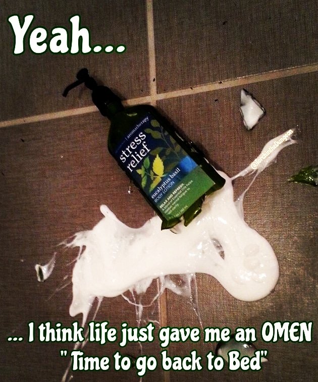 torch_in's tweet image. Somedays you just gotta take a loss and know each day isn&apos;t going to be perfect but that is OK too.

#anxietyhumor #depressionhumor #mentalhealth #depressionawareness #bpdrecovery #bpdsupport #bpdhumor #bpdmeme #rollwiththepunches #badday #mentalhealthhumor #memesformentalhealth