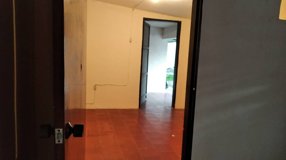 samikharmanh's tweet photo. @clasiconfotos ALQUILO DEPOSITO EN SAN DIEGO, PARA ALMACÉN, ALQUILO ANEXO A CABALLERO WIFI ENTRADA INDEPENDIENTE ESTACIONAMIENTO. 04244243885 https://t.co/mIpp1WfjQ1