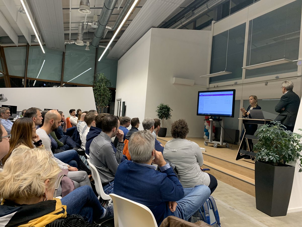 laskewitz's tweet photo. Toffe demo van Lisa van Baast en Henk Jan van de Water van @SchouwERP over hun ervaringen met het ontwikkelen binnen het Power Platform! #DPAFUG https://t.co/TvDTliXfvf