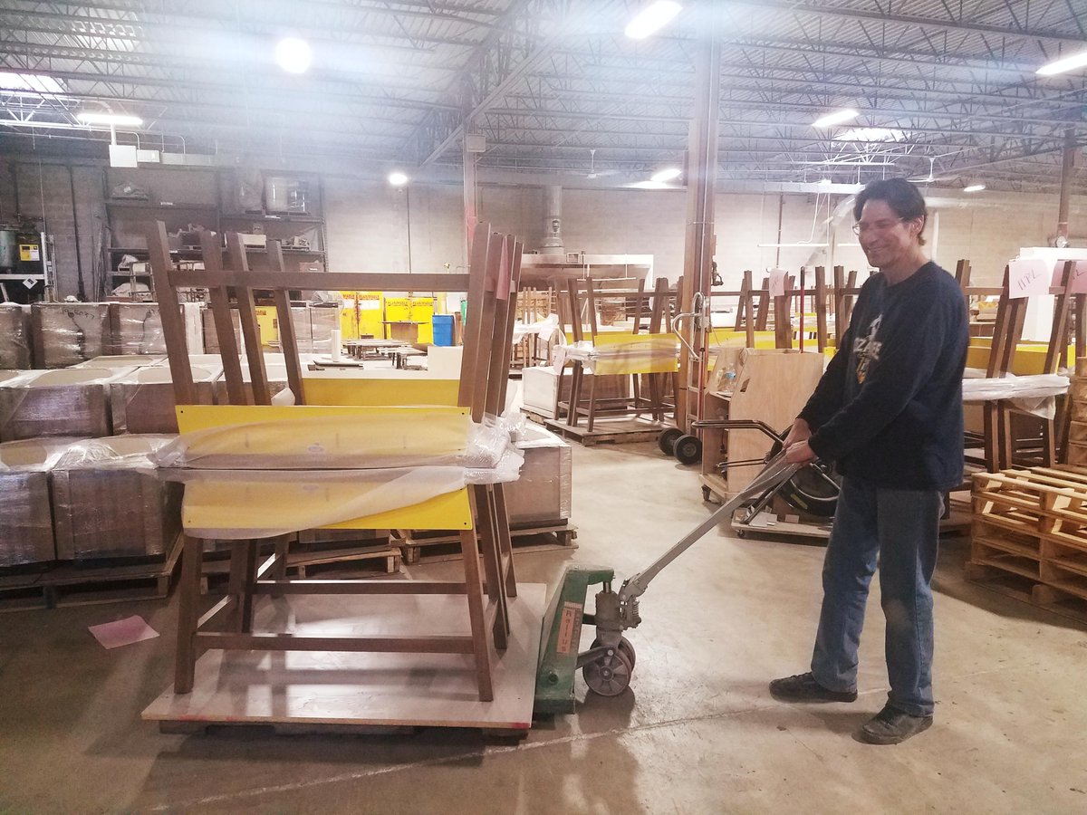 schuindustries's tweet photo. Furniture for Days Inn Pensacola has shipped!!! https://t.co/LbVSPNwqc8