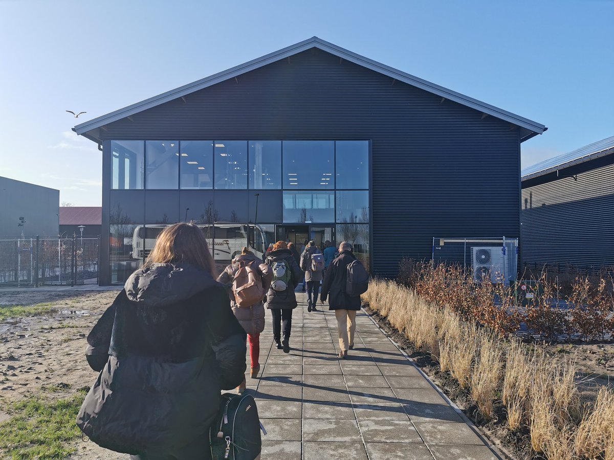 colorcircle_eu's tweet photo. [#IRLECOLOR] #INTERREGCOLORCIRCLE #live #studyvisit #circularbuilding From March 2020 at #Bowinn in Dokkum #localcompanies working with #researchers and #students will be able to test isolation of facades in #climatechambers  #bouwgroepdijskstradraisma
Thank you for the preview! https://t.co/No7emn7SM3