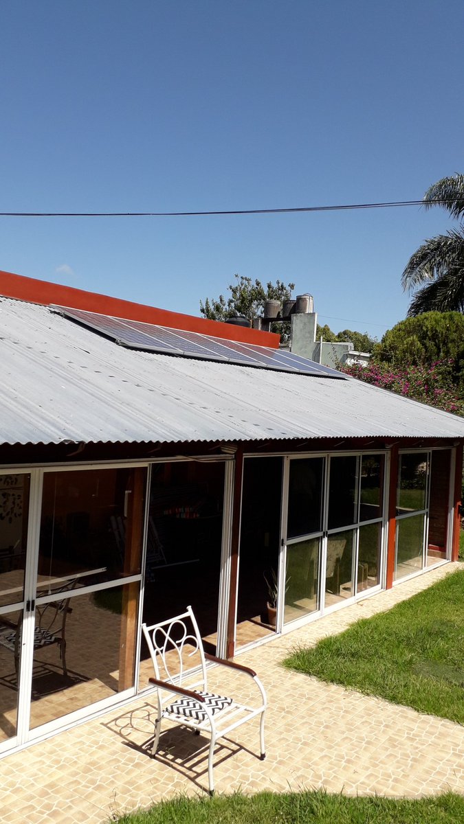 CLWALLACE_'s tweet photo. En #Gonnet estamos remplazando energía de la red con #PanelesSolares #fotovoltaicos https://t.co/9hnXv6Ej4R
