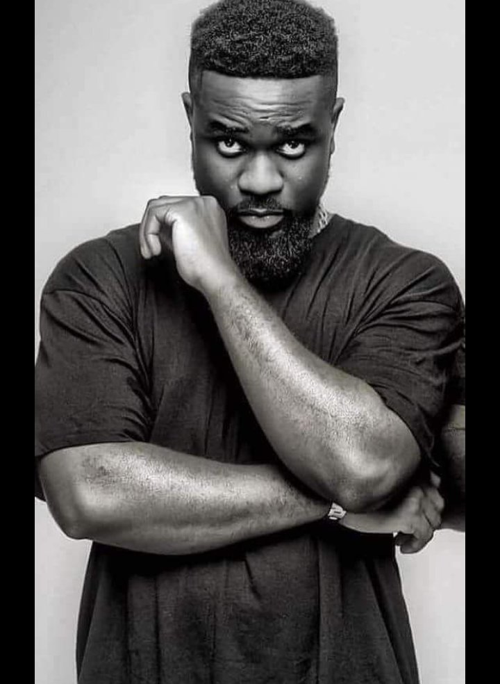 Depy_divv's tweet photo. Np 📻 No.6
Year Of Return by @sarkodie 
#PureTop10
@Pure957fm https://t.co/aHA92bFb2F