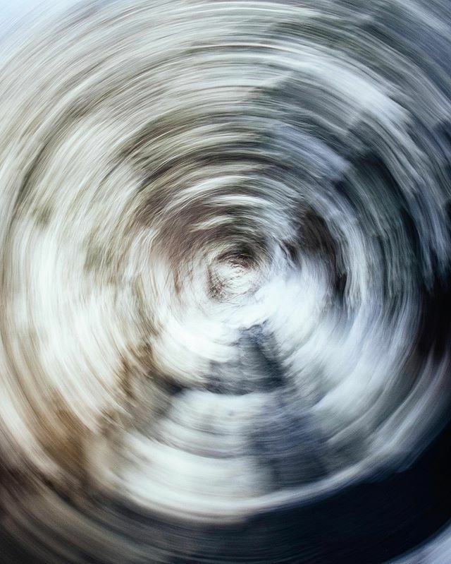 02/02/20 A different take on long exposure of a waterfall #longexposure #radialblur