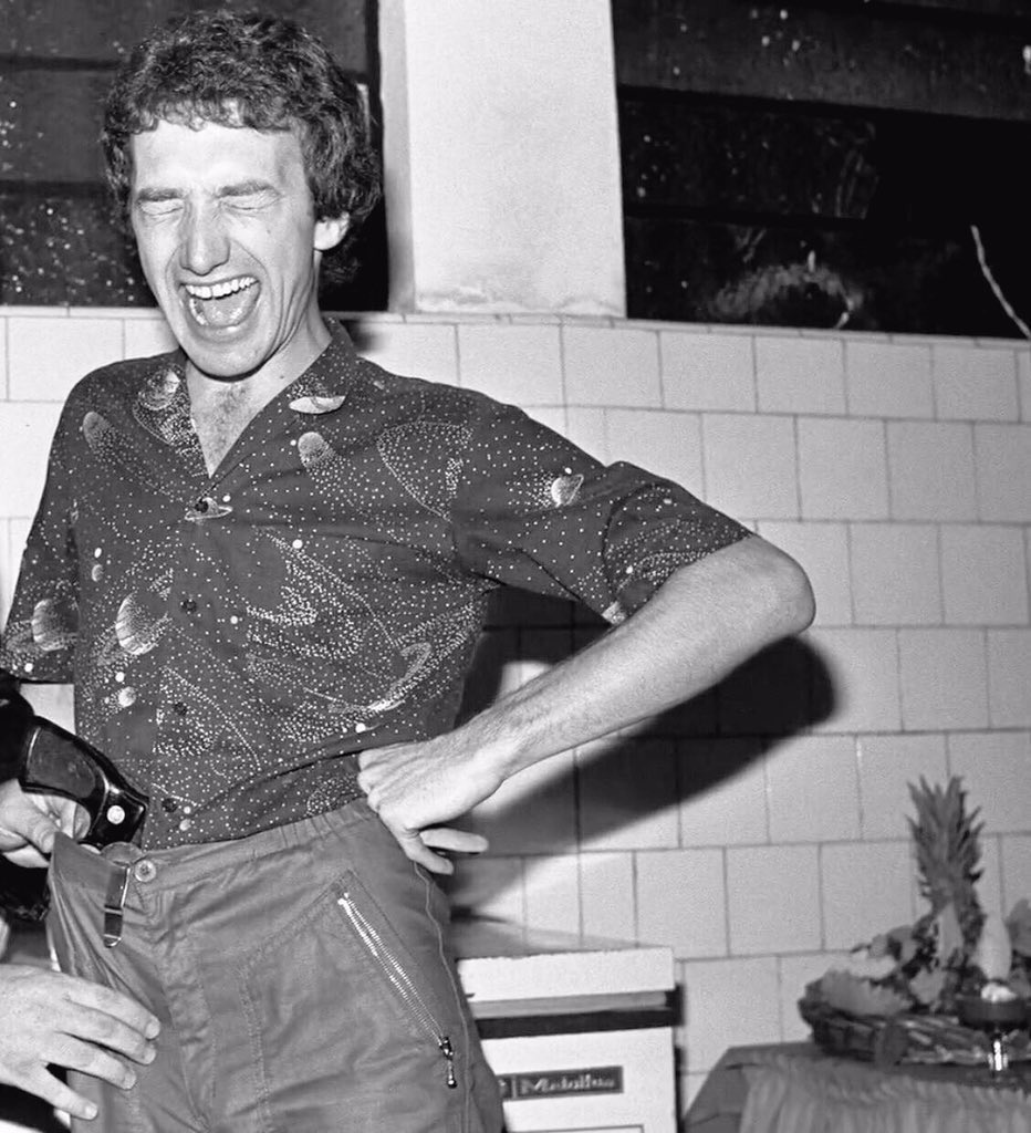 retrostarrs's tweet photo. its so weird how hairstyles can change my impression of a person YES I AM TARGETING JOHN DEACON https://t.co/Lnn4f7yQfo