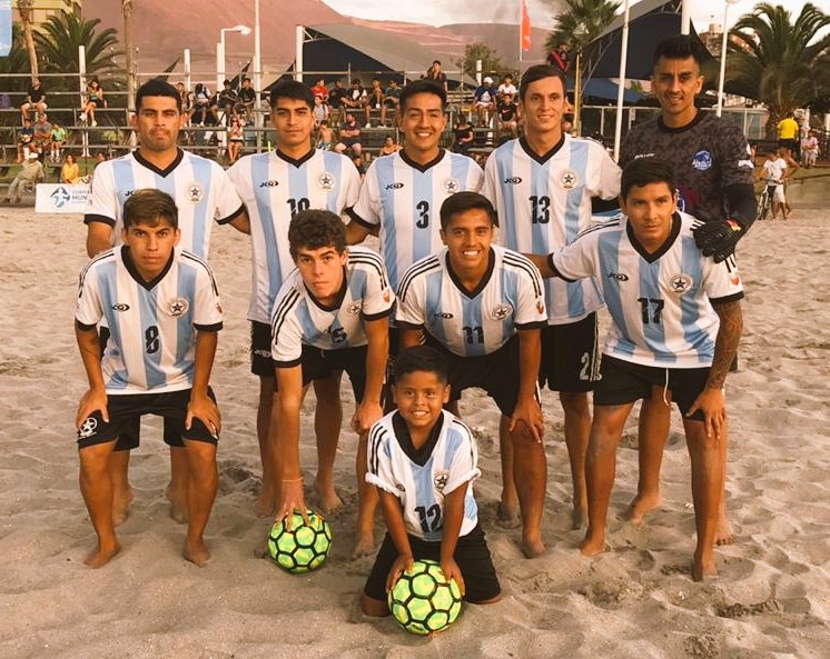 doniquique's tweet photo. Final ,Final ,Final
Hoy a las 22 hrs , en
#ArenaCavancha
#unionmorro de la mano de Bolivar ,enfrenta
La Magia de #CirculoItaliano y william meneses
@enelcamarin
@arribalatarde2
@RodrigoQta
@claudiobustios
@IquiqueDeTodos
@CormudepiChile
@radiopaulina
@barbararojas198 https://t.co/tKVqL3I1Xg
