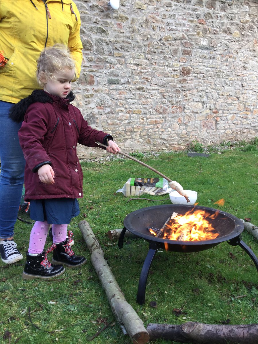 shiresnap's tweet photo. The children at Snapdragons Shirehampton have created and toasted home made forest school bread. #firesafety #forestschool #firerules #outdoorlearning https://t.co/uT3lG84sJR